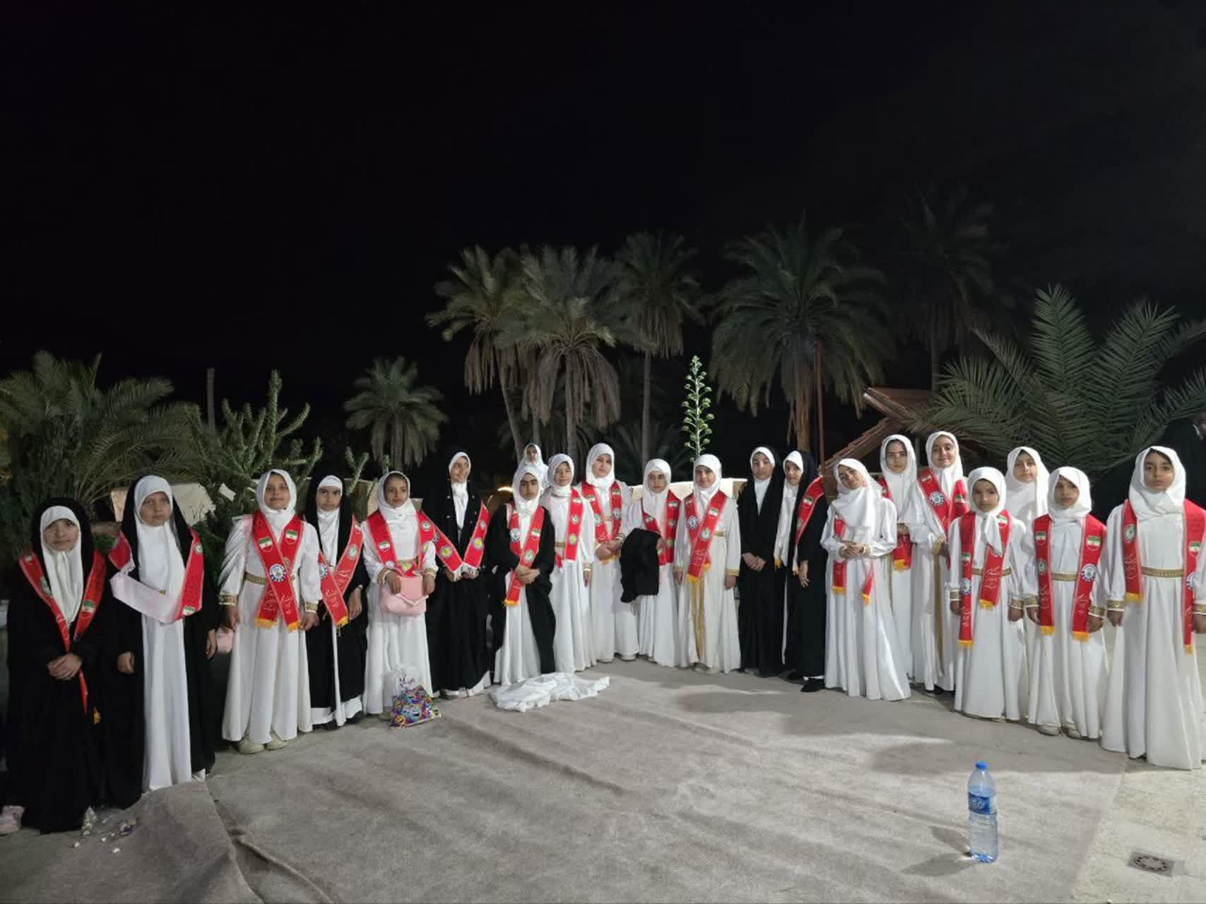 سفره افطار دانش آموزان ادبستان 1